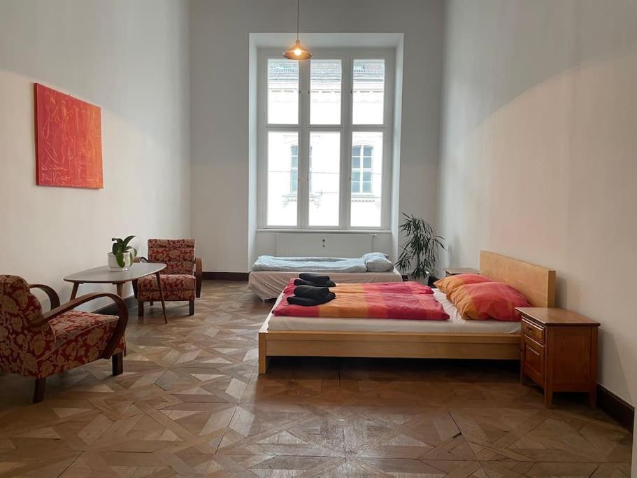 Geraeumige Altbauwohnung Im Zentrum Graz Eksteriør billede
